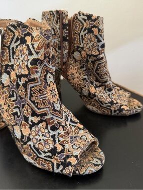 Candie's Black, Tan & Cream Woven Peep-Toe Ankle Booties